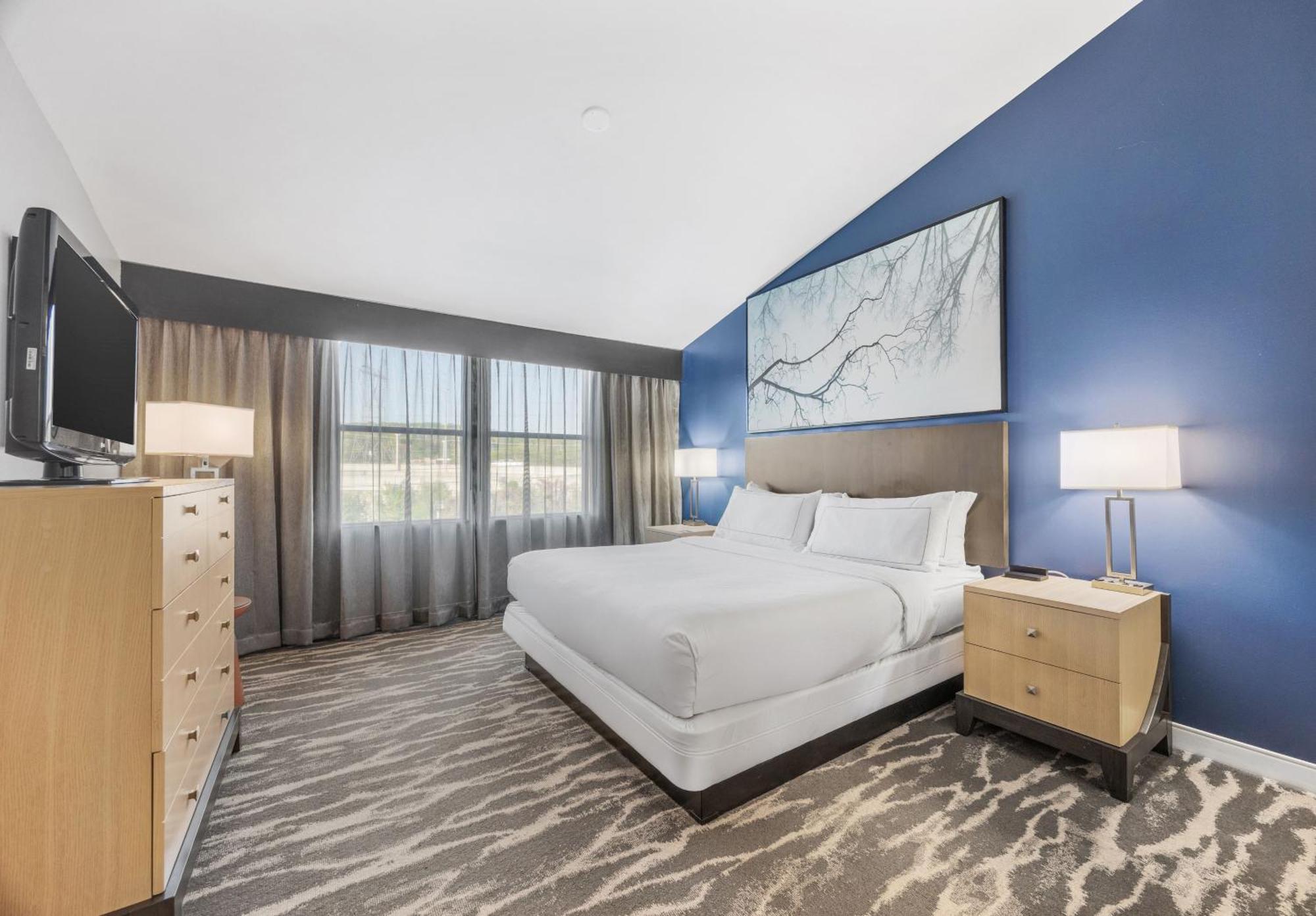 Doubletree By Hilton South 4*